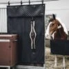 Kentucky Horsewear Kentucky Stalgordijn Waterproof Zwart 142x200cm -Huisdierbenodigdheden kentucky stable curtain waterproof black.5f8791